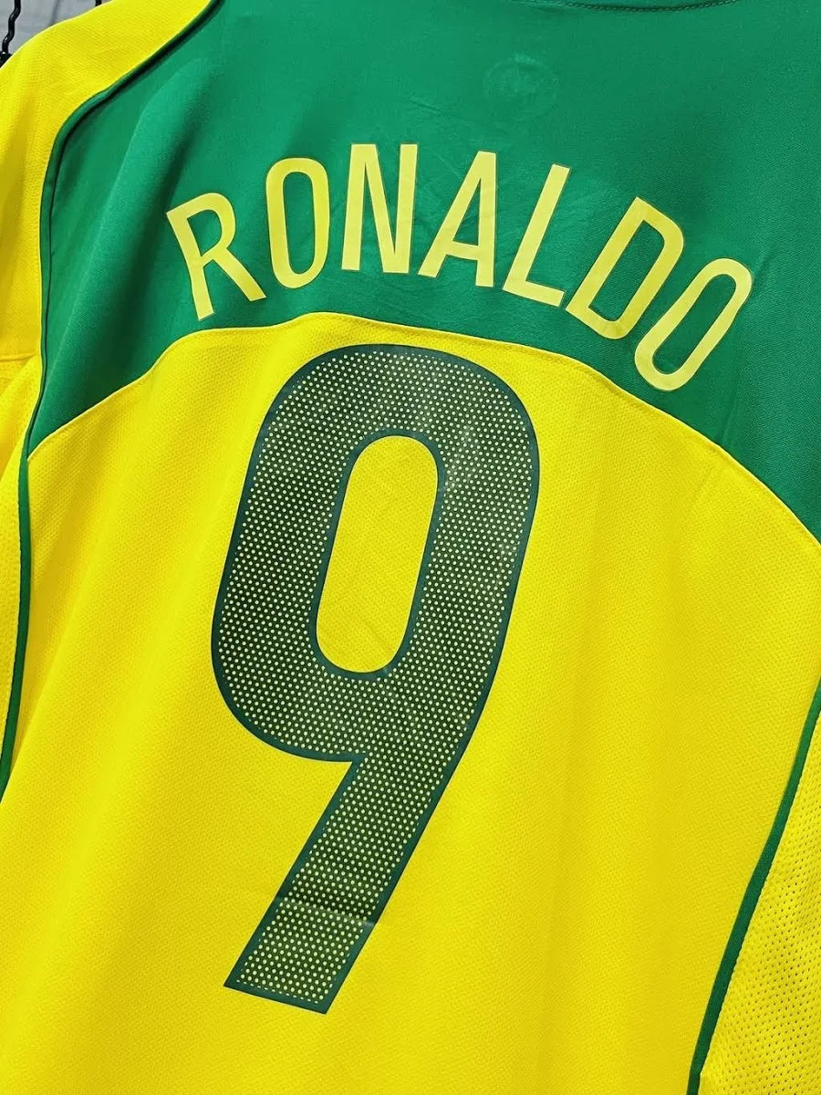 Camisa Brasil Total 90 - Nike - Retrô 2004/2005 (RONALDO + 9)